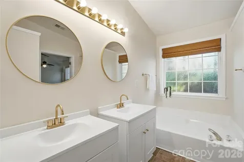 8805 Red Tail Court Charlotte NC 28269