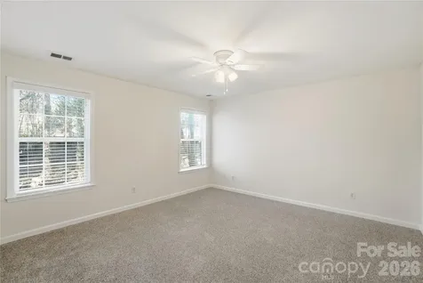 8805 Red Tail Court Charlotte NC 28269