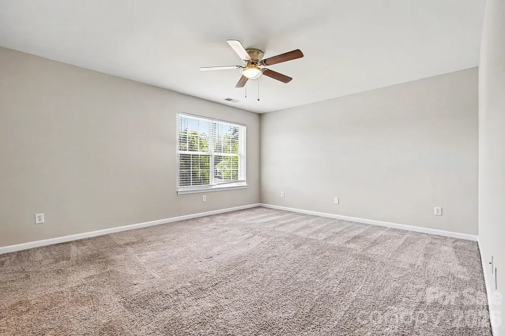 10419 Sparrow Springs Lane Charlotte NC 28214