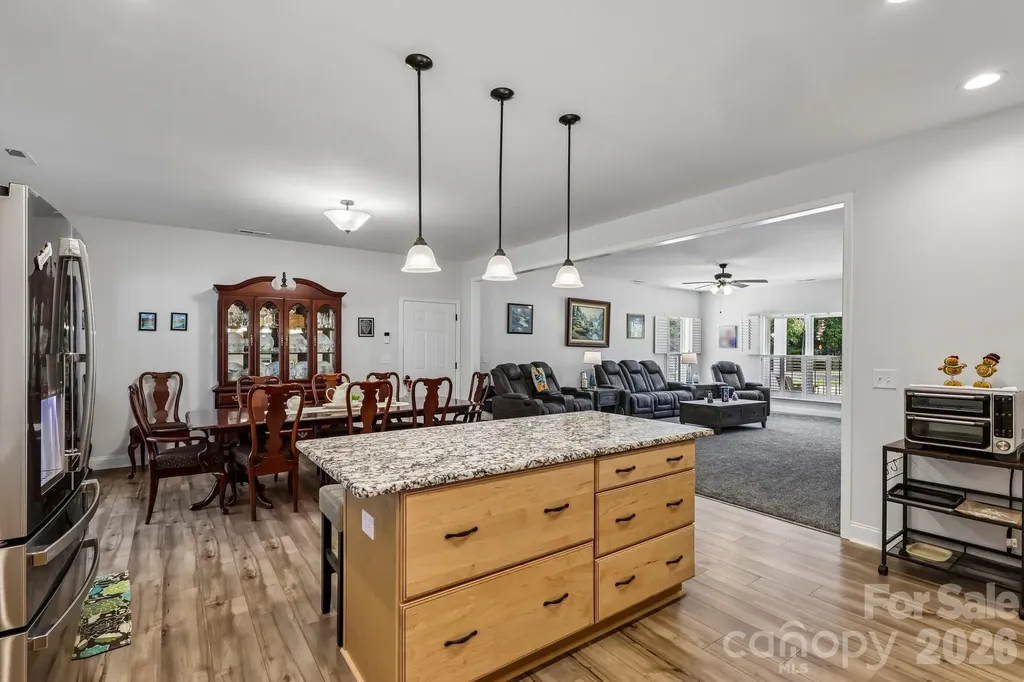5301 Garden Gate Drive Monroe NC 28112