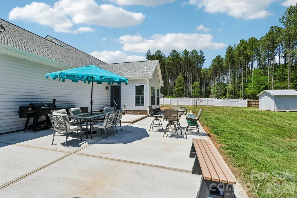 5301 Garden Gate Drive Monroe NC 28112