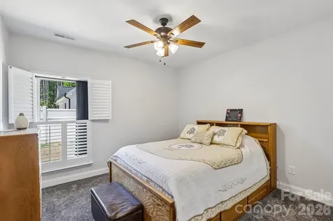 5301 Garden Gate Drive Monroe NC 28112