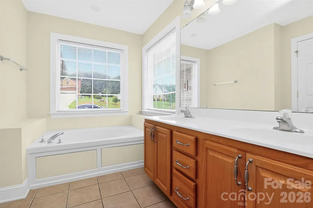 2823 Gourdvine Drive Marshville NC 28103