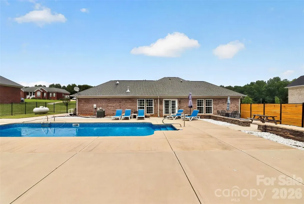2823 Gourdvine Drive Marshville NC 28103