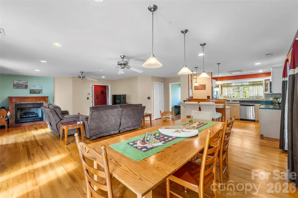183 Greenlea Circle Taylorsville NC 28681