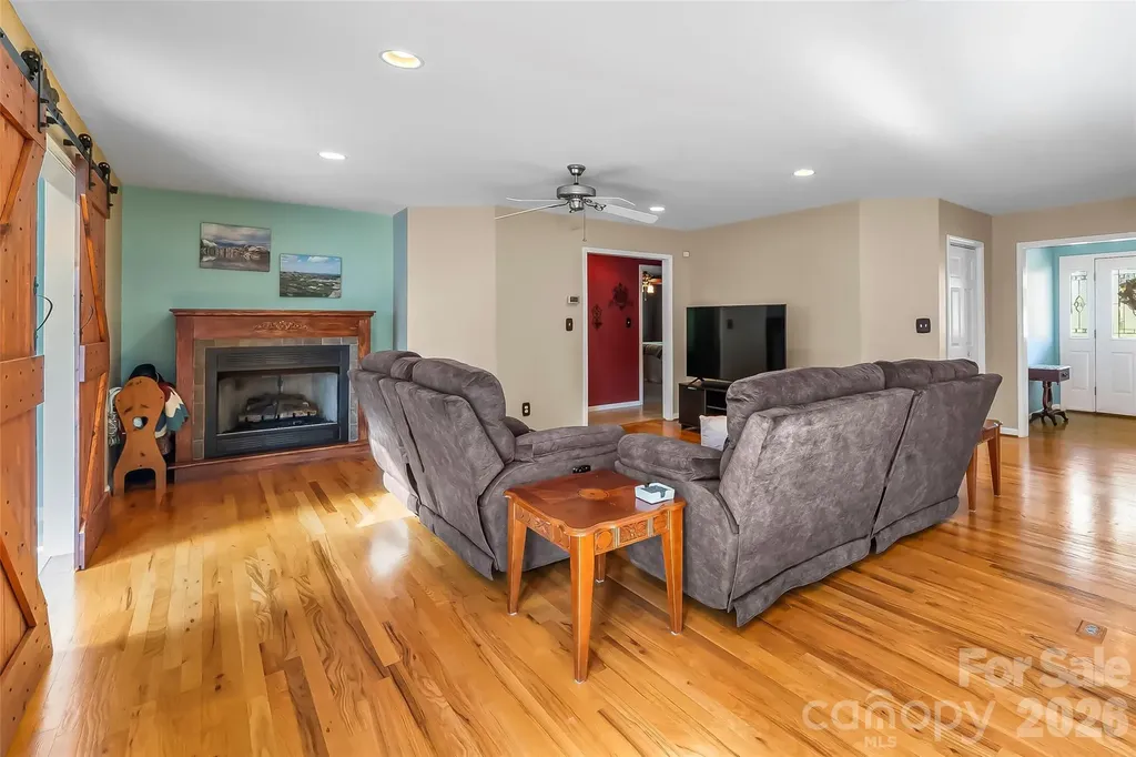 183 Greenlea Circle Taylorsville NC 28681