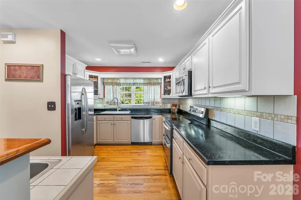183 Greenlea Circle Taylorsville NC 28681