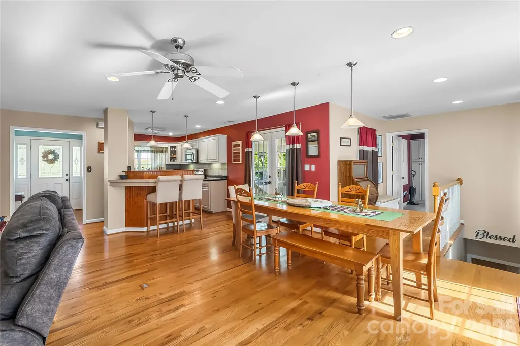 183 Greenlea Circle Taylorsville NC 28681