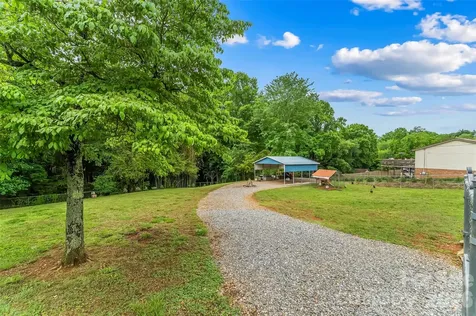 183 Greenlea Circle Taylorsville NC 28681