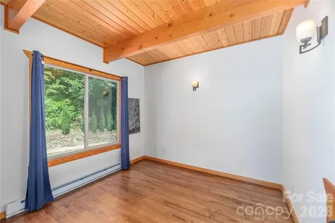 121 Mountainview Road Asheville NC 28806