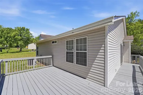 9740 Veronica Drive Charlotte NC 28215
