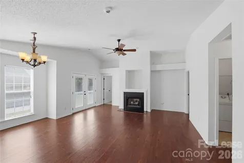 9740 Veronica Drive Charlotte NC 28215