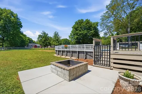 1001 Noles Drive Mount Holly NC 28120