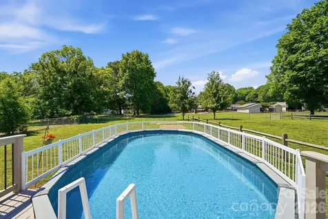 1001 Noles Drive Mount Holly NC 28120