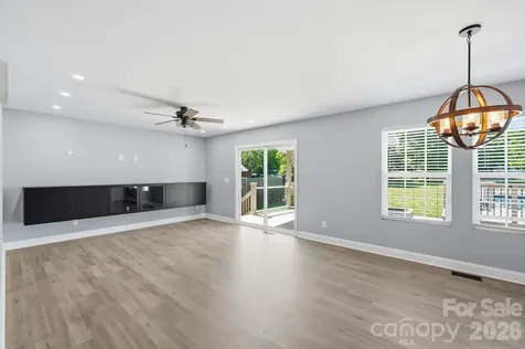 1001 Noles Drive Mount Holly NC 28120
