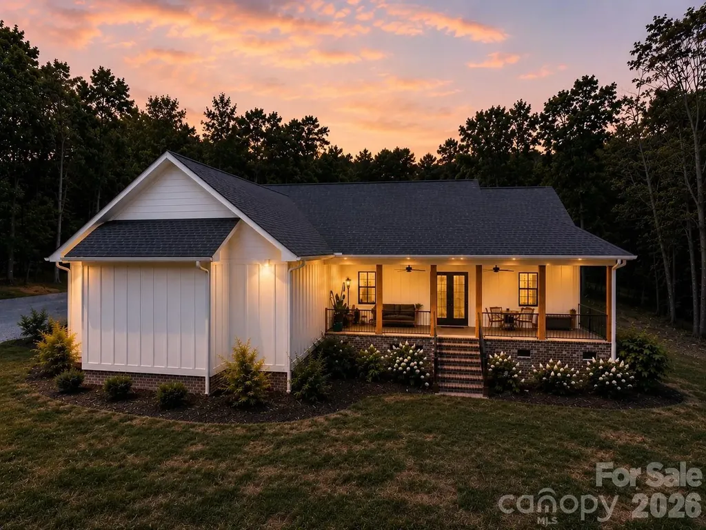 137 Channel Court New London NC 28127