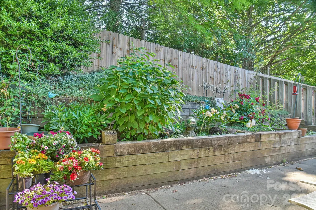 13 Silver Place Black Mountain NC 28711