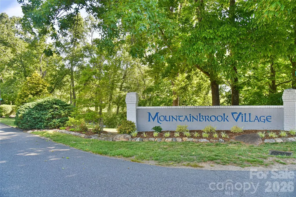 13 Silver Place Black Mountain NC 28711
