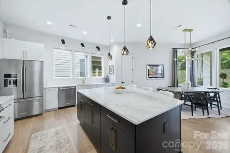 3116 Creighton Drive Charlotte NC 28205