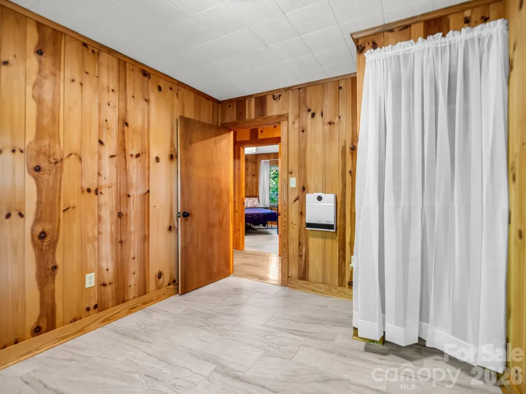 670 Cedar Creek Road Lake Lure NC 28746
