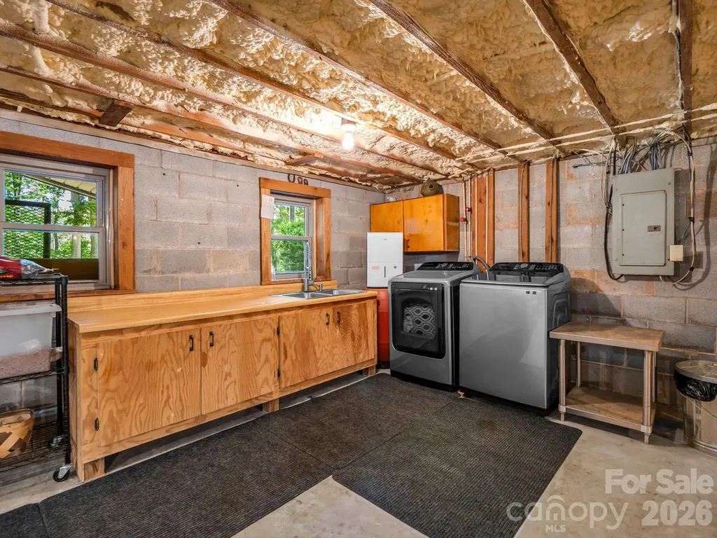 670 Cedar Creek Road Lake Lure NC 28746