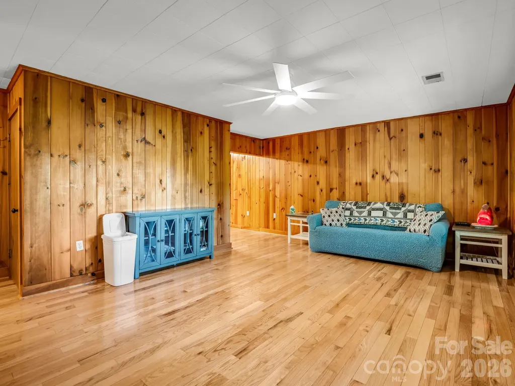 670 Cedar Creek Road Lake Lure NC 28746