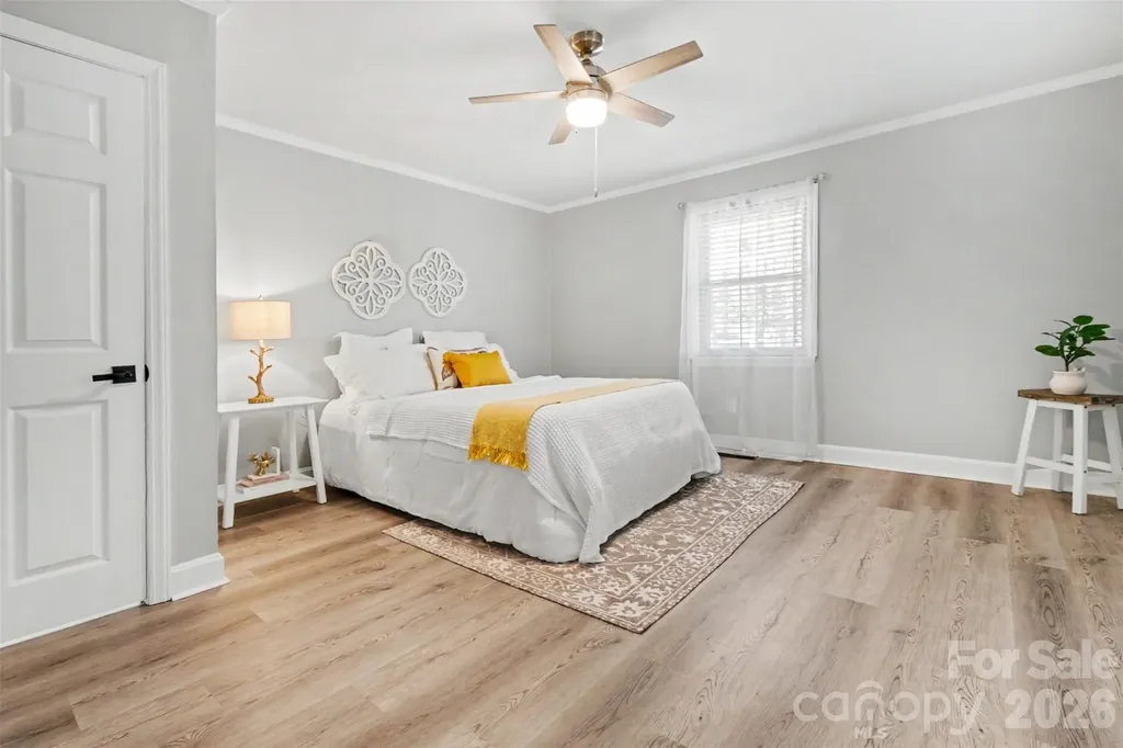 738 Edgemoor Drive Mooresville NC 28115