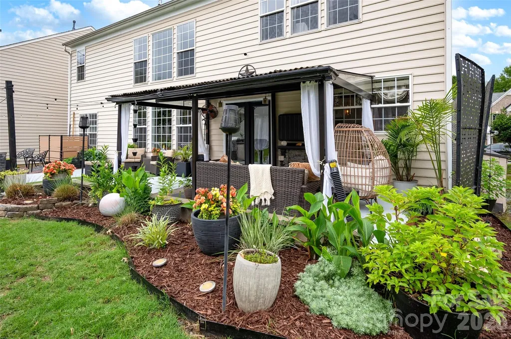 2012 Arbor Vista Drive Charlotte NC 28262