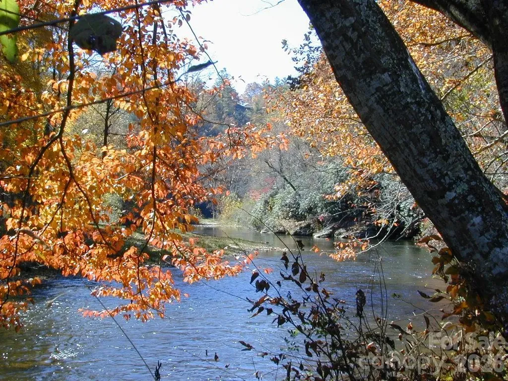 93 Franklin Crest Road Spruce Pine NC 28777