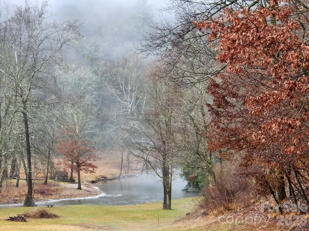 93 Franklin Crest Road Spruce Pine NC 28777