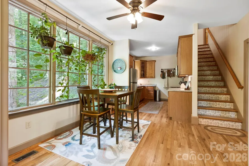 576 Mattie Marion Road Waynesville NC 28785
