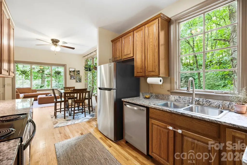 576 Mattie Marion Road Waynesville NC 28785