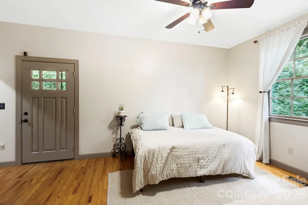 576 Mattie Marion Road Waynesville NC 28785