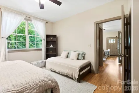 576 Mattie Marion Road Waynesville NC 28785