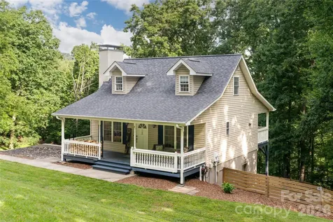 8 Coffey Place Asheville NC 28806