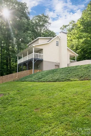 8 Coffey Place Asheville NC 28806