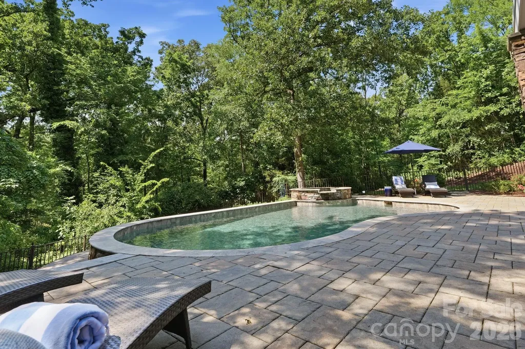 235 Grey Road Davidson NC 28036