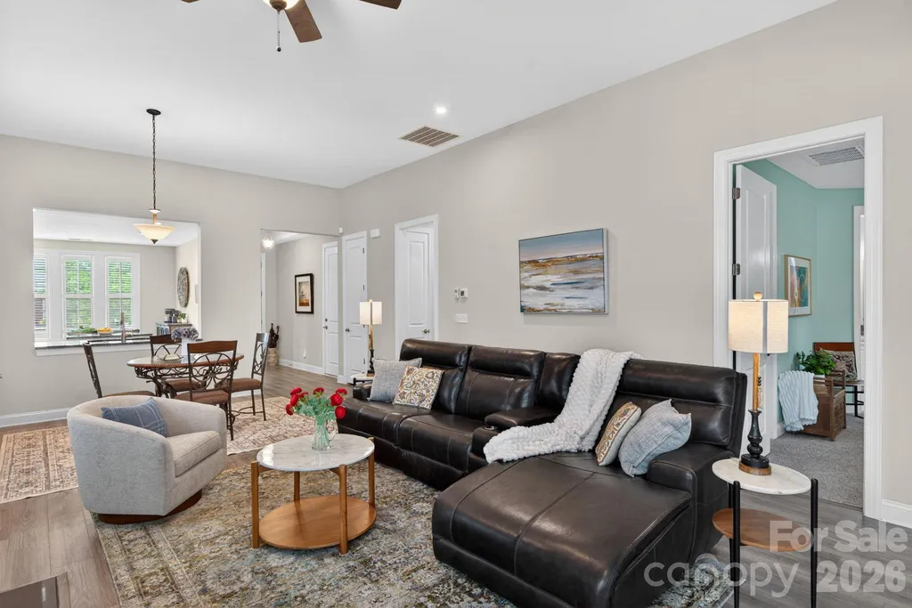 5539 Cheerful Lane Charlotte NC 28215