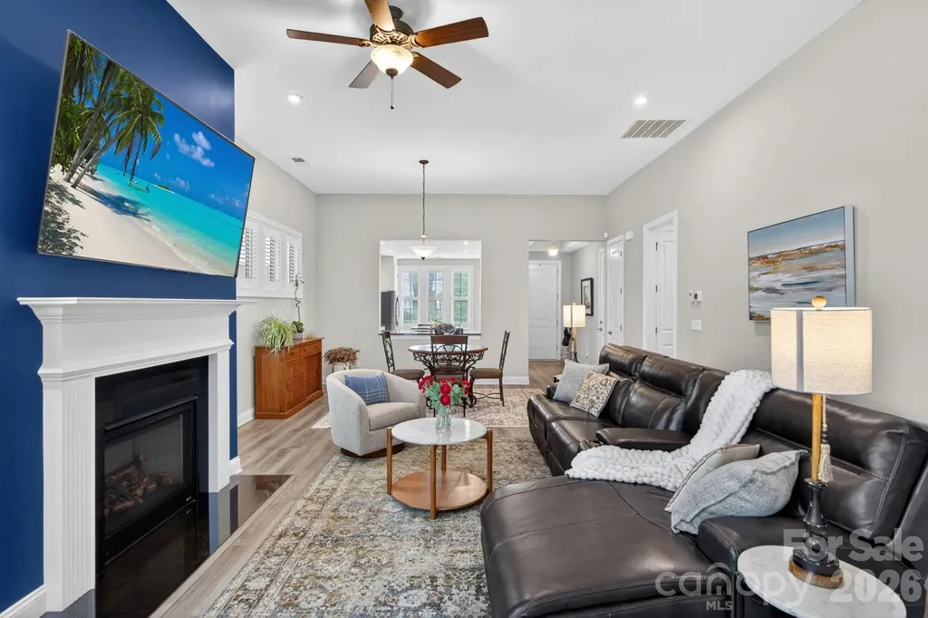 5539 Cheerful Lane Charlotte NC 28215