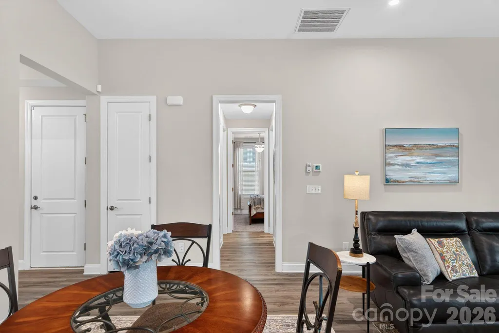 5539 Cheerful Lane Charlotte NC 28215