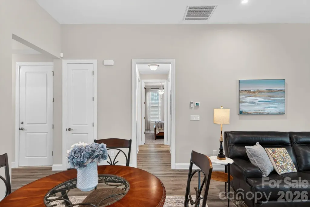 5539 Cheerful Lane Charlotte NC 28215
