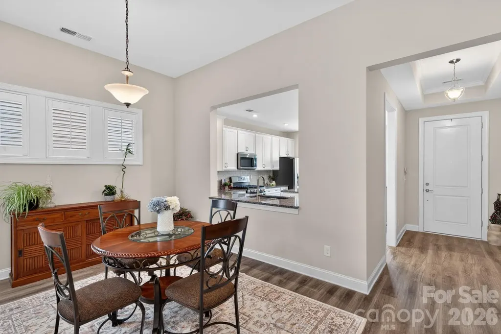 5539 Cheerful Lane Charlotte NC 28215