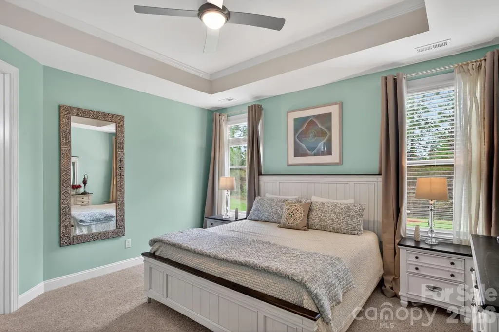5539 Cheerful Lane Charlotte NC 28215