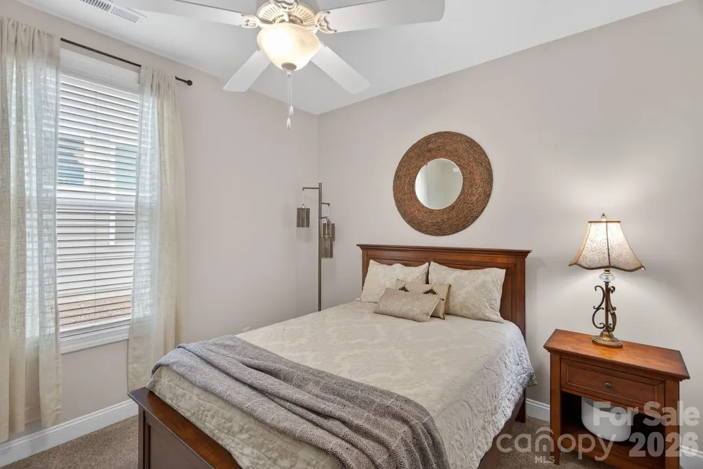 5539 Cheerful Lane Charlotte NC 28215