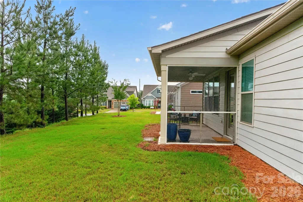 5539 Cheerful Lane Charlotte NC 28215