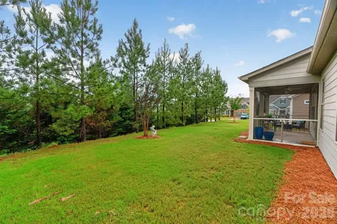 5539 Cheerful Lane Charlotte NC 28215