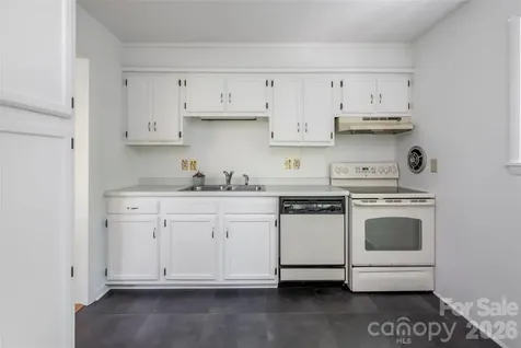 1 Beaverdam Knoll Road Asheville NC 28804