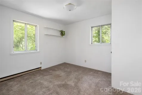 1 Beaverdam Knoll Road Asheville NC 28804