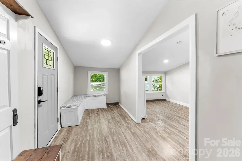 8519 E Franklin Street Mount Pleasant NC 28124