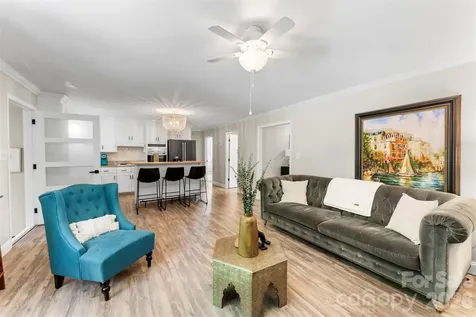 8519 E Franklin Street Mount Pleasant NC 28124